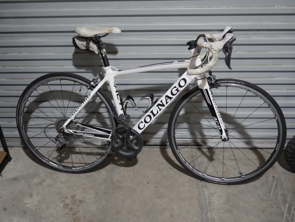 Colnago road bike - 18 inch frame Image 1++