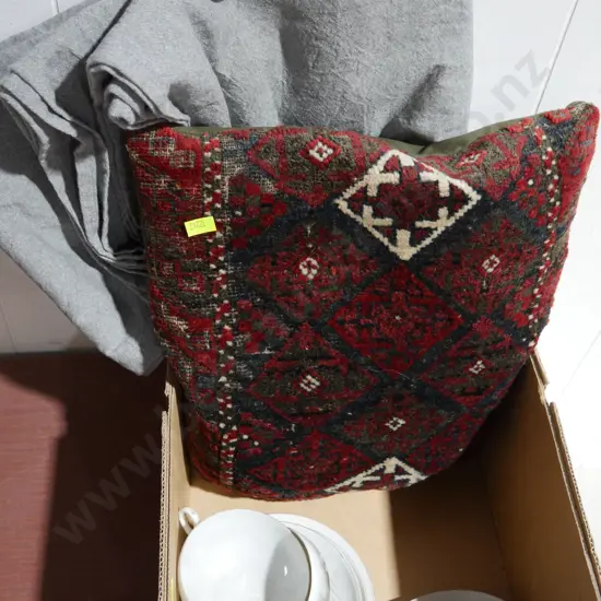 Cups and saucers, cushion