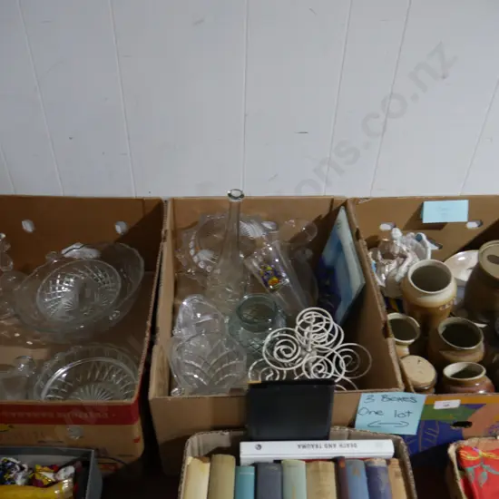 3 boxes of glassware, pottery