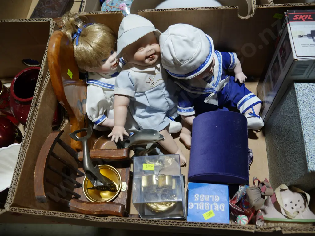 Dolls etc Image 1++