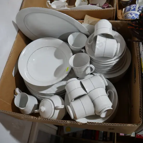 Dinner set
