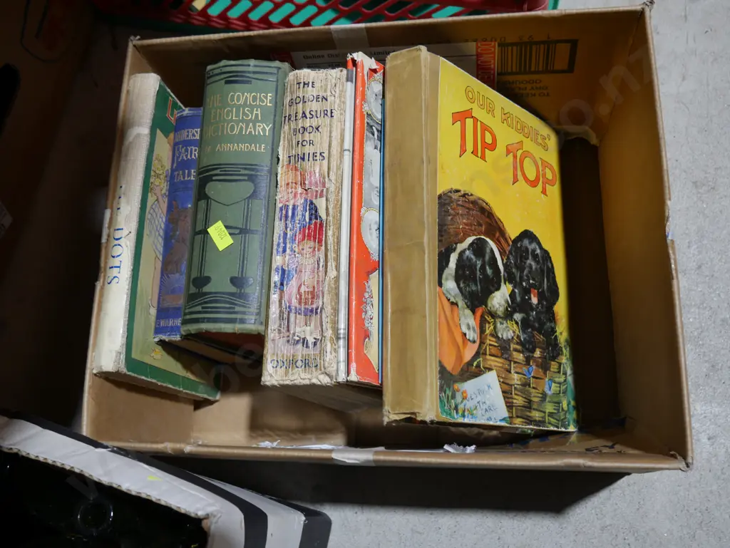 Books Image 1++