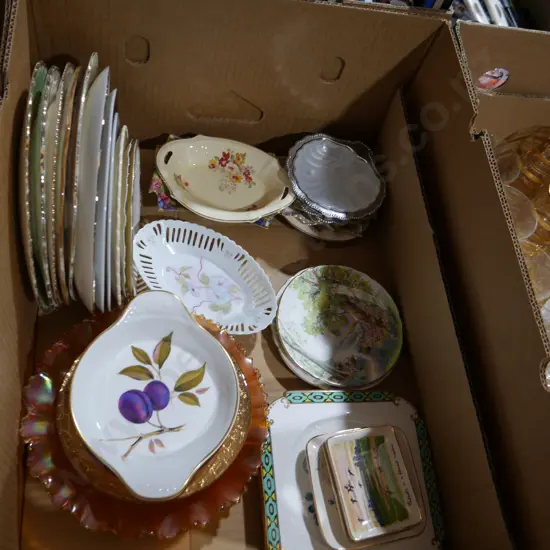 Picture plates etc