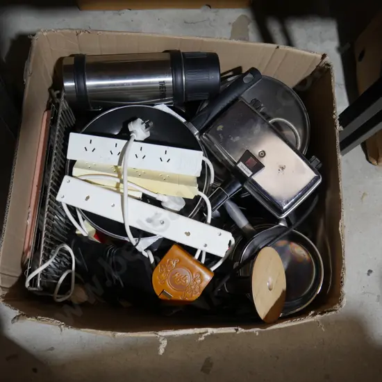 Pots and pans, thermos etc