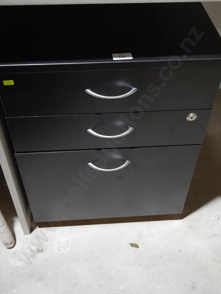 Office drawers Image 1++