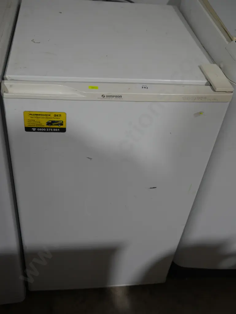 Simpson bench high fridge Image 1++