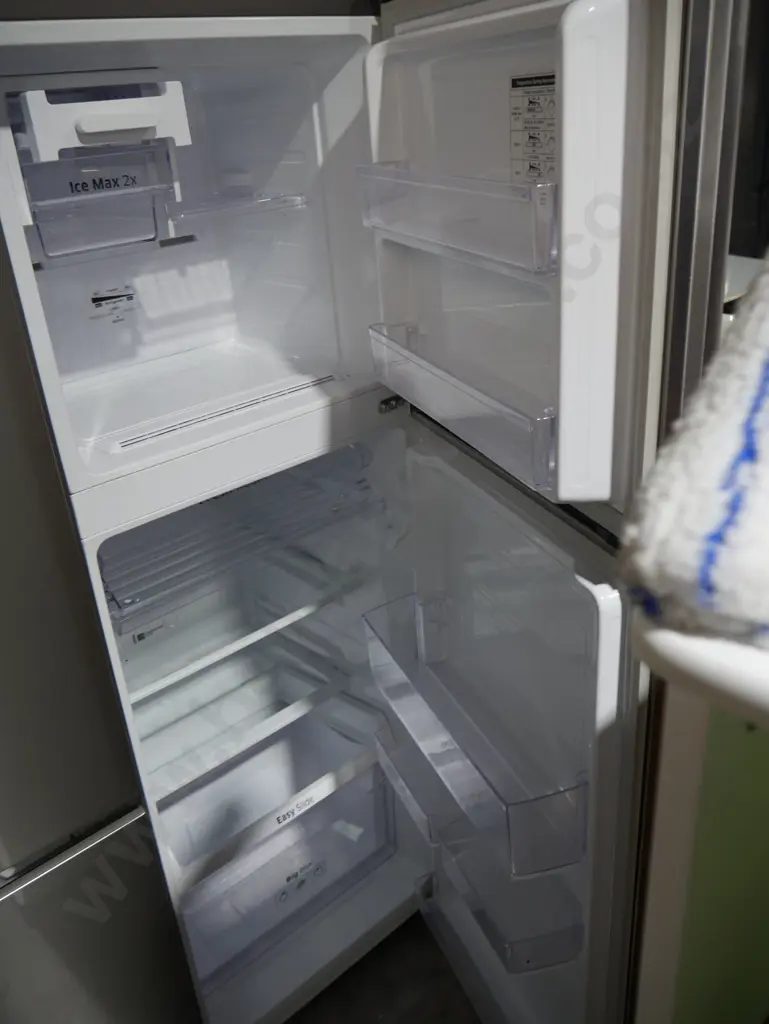 Samsung fridge freezer Image 1++