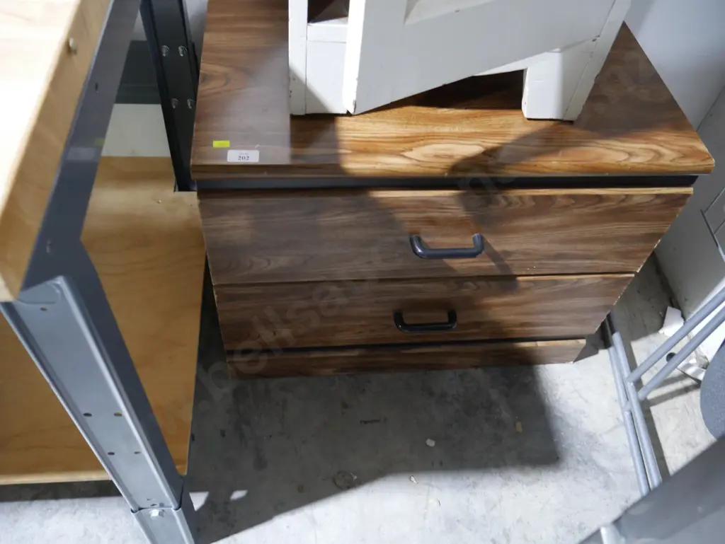 Bedside drawers Image 1++