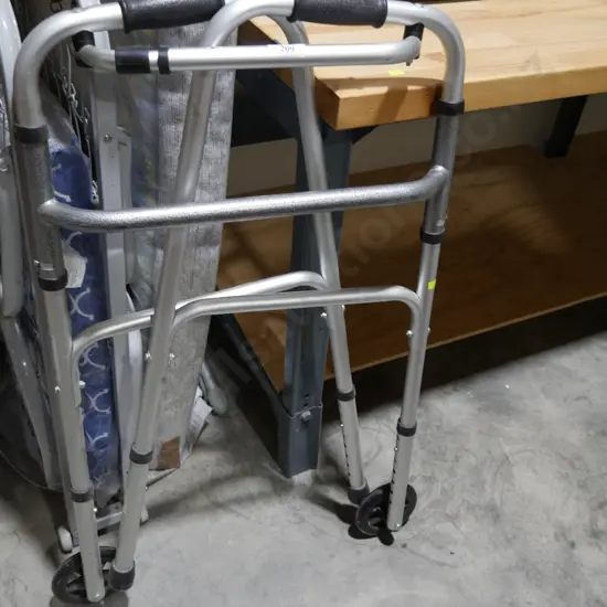 Invalid walker