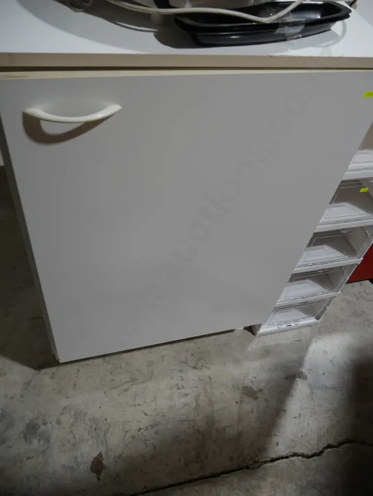 Storage cupboard Image 1++