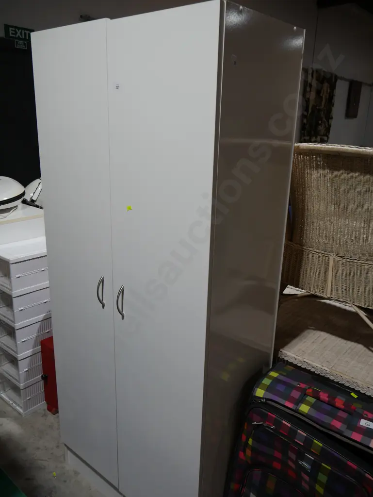 Storage cupboard Image 1++