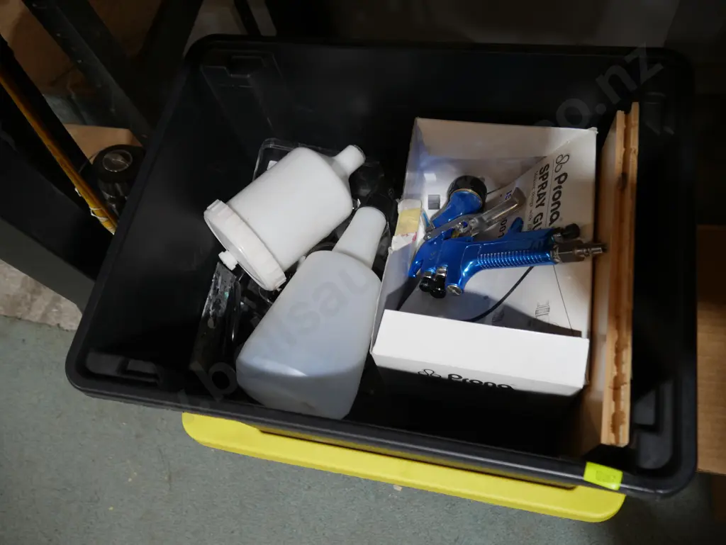 Spray gun etc Image 1++