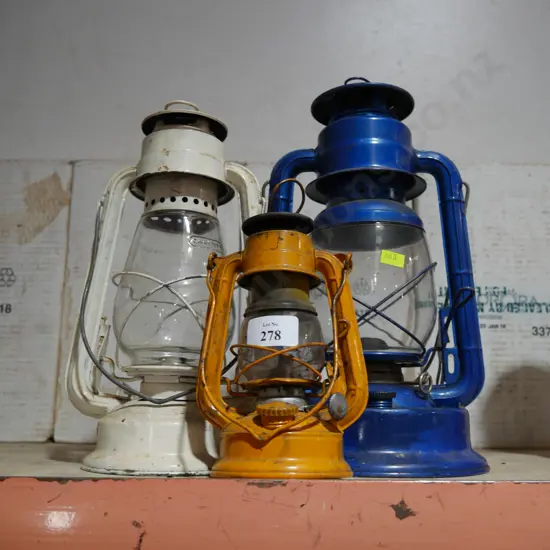 3 lanterns