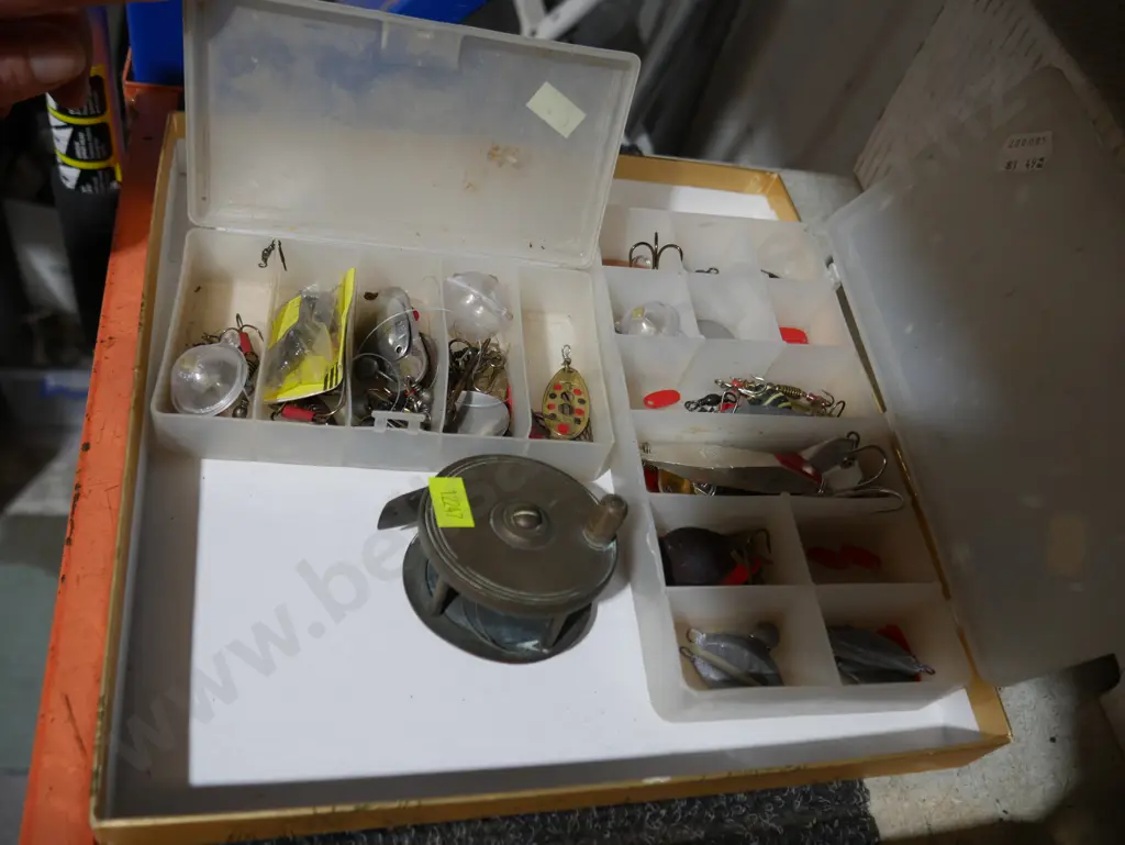 Fishing gear Image 1++