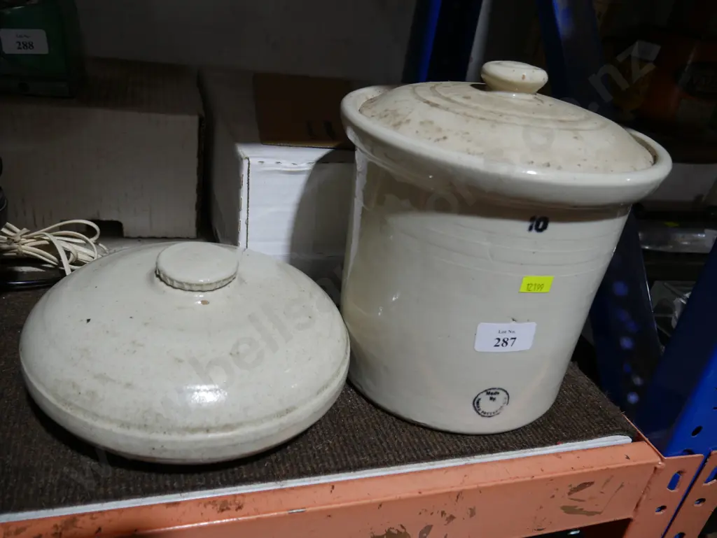 Timaru potteries stone hot water bottle and crock Image 1++