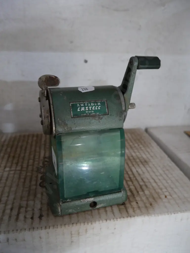 Pencil sharpener Image 1++