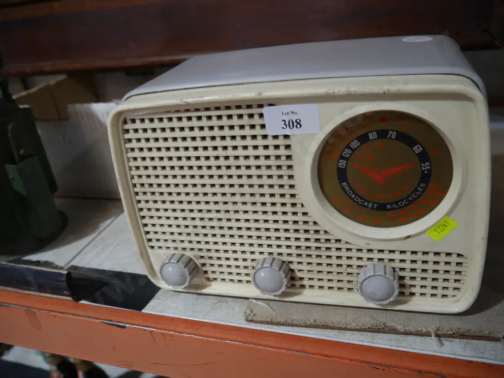 Clipper radio Image 1++