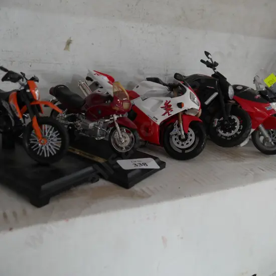Assorted model motorcycle's