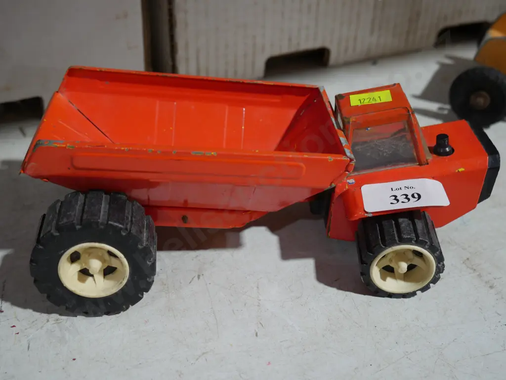 Toy dump truck Image 1++