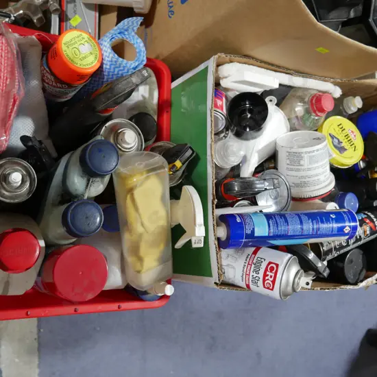 2 boxes of cleaning products etc