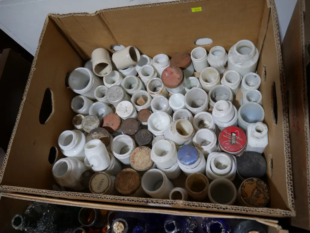 Milk glass containers Image 1++