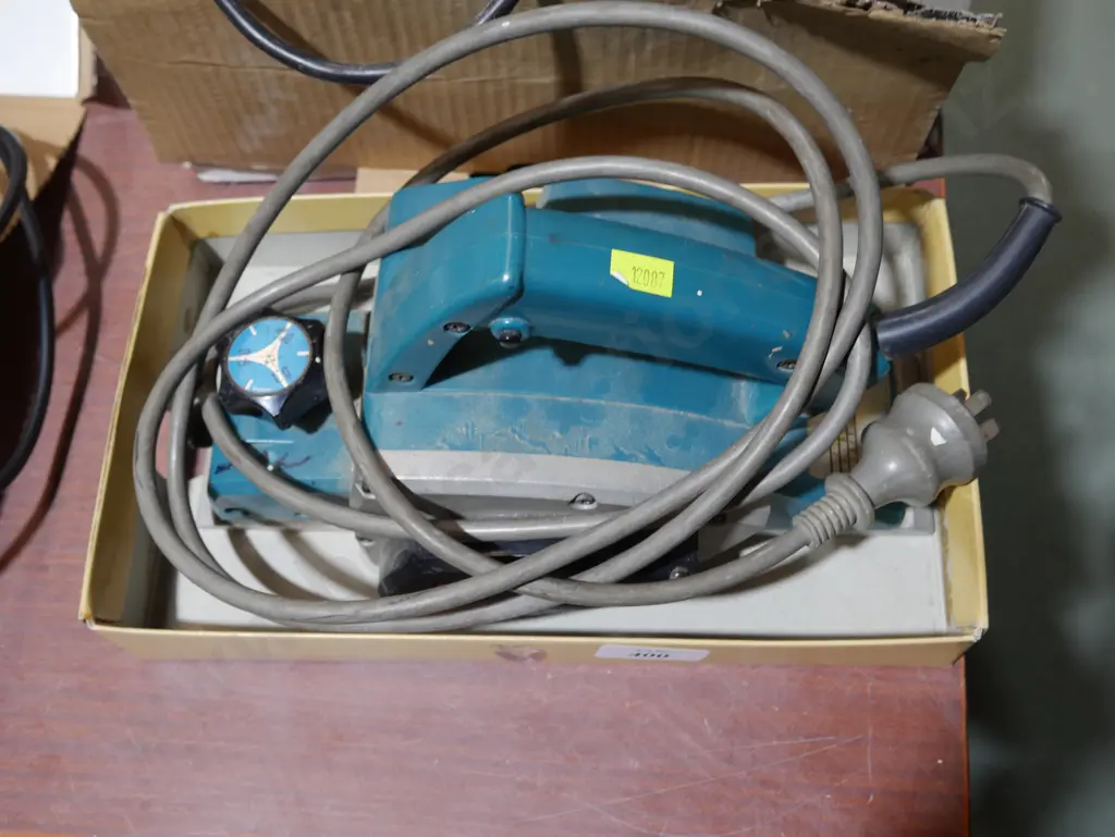 Makita planer Image 1++
