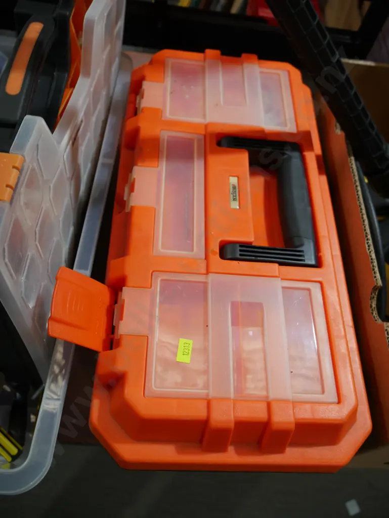 Toolbox and contents Image 1++