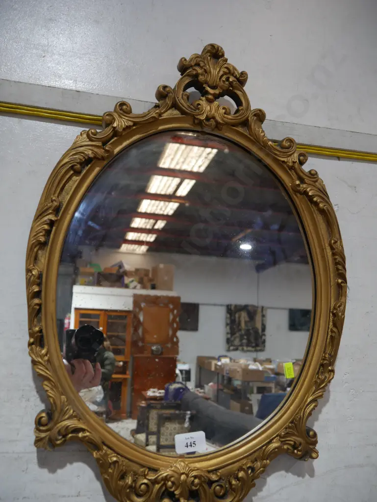 Gilt frame mirror Image 1++