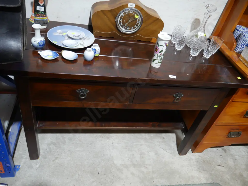 2 drawer console table Image 1++