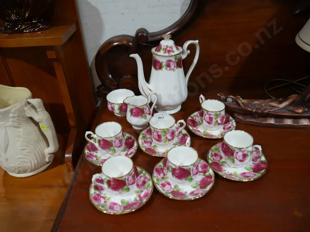 Royal Albert Old English Rose coffee set Image 1++