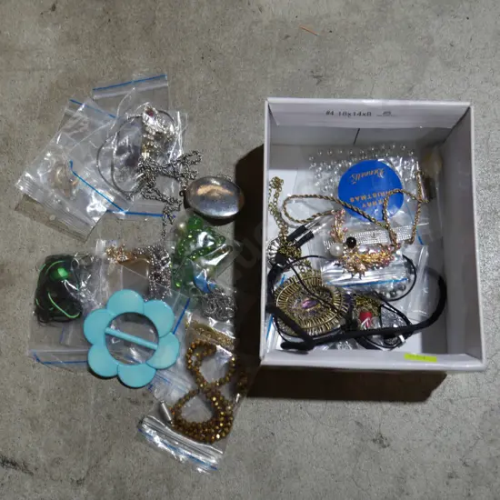 Costume jewellery