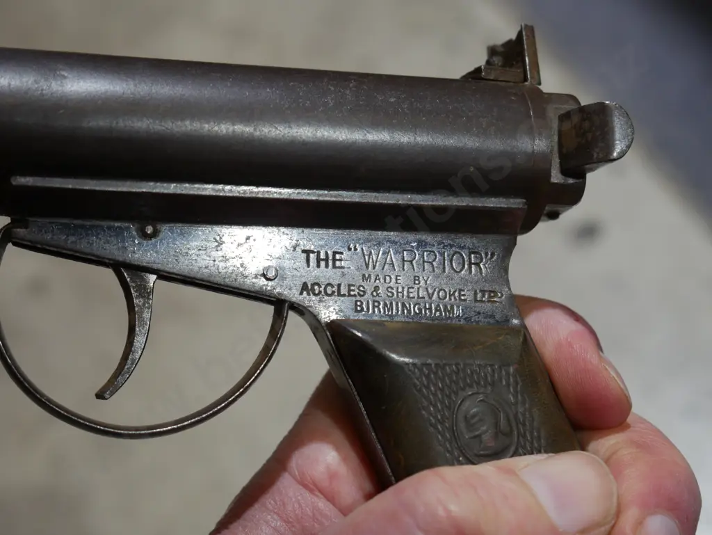 Vintage air pistol The Warrior Image 1++