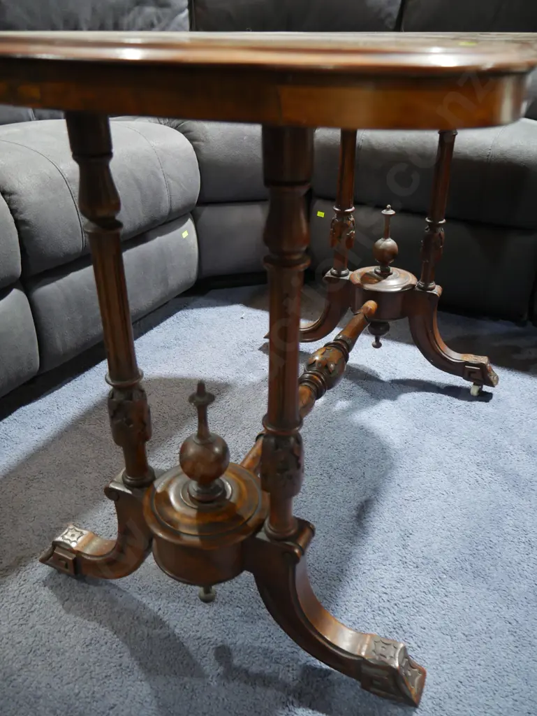 Victorian walnut inlaid side table Image 1++