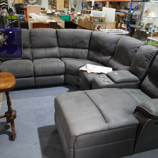 Corner lounge suite