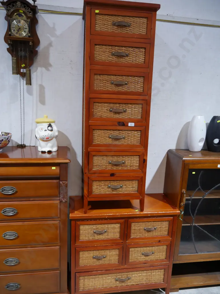 Two-piece wood and wicker drawers Image 1++