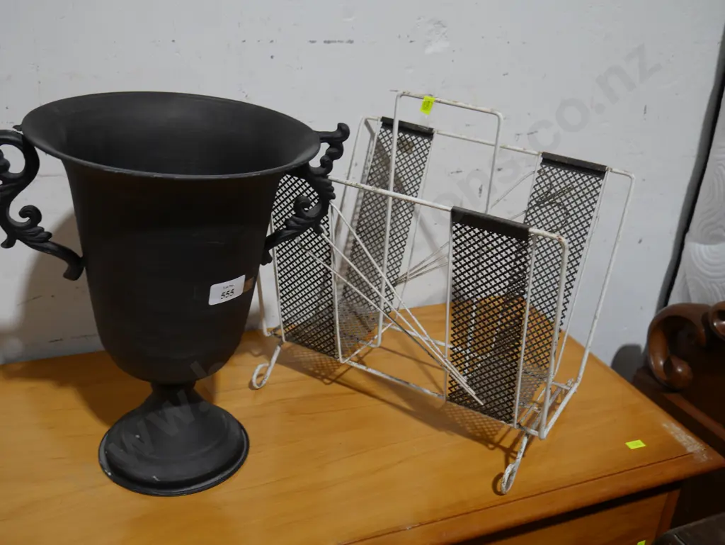 Magazine rack and metal urn planter Image 1++