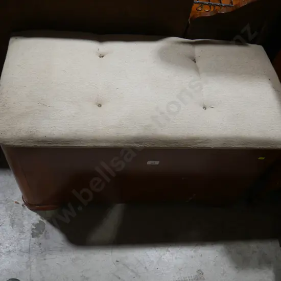 Blanket box
