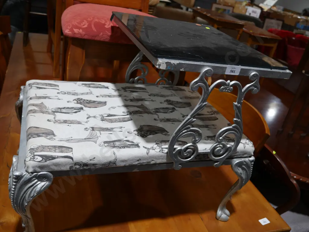 Metal chatter seat Image 1++