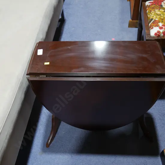 Small table mahogany