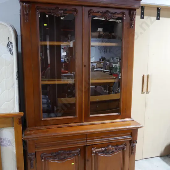 Bookcase chiffonier