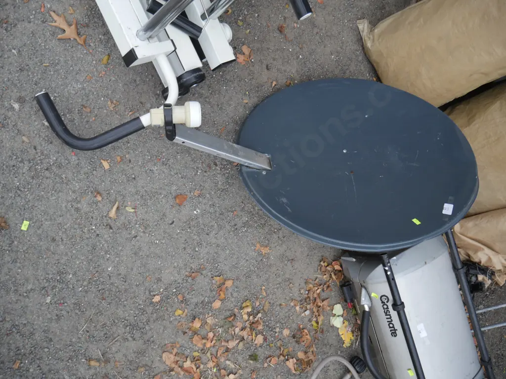 Aerial dish Image 1++