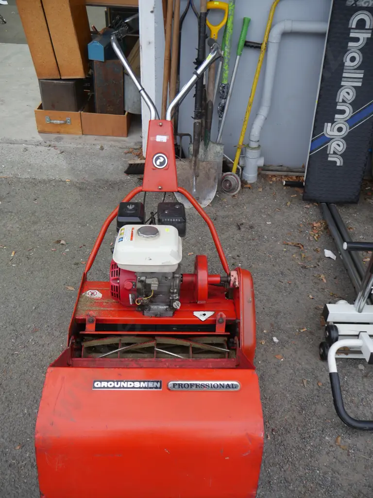 Groundsmen reel mower Image 1++
