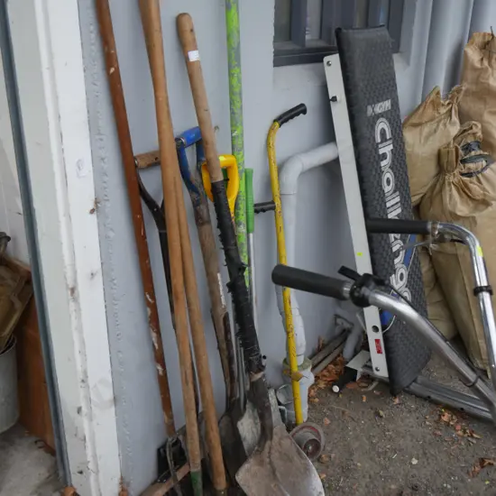 Garden tools