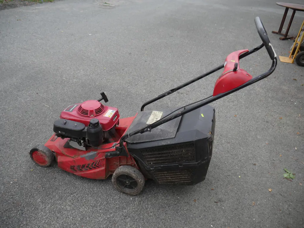Testarossa lawnmower Image 1++
