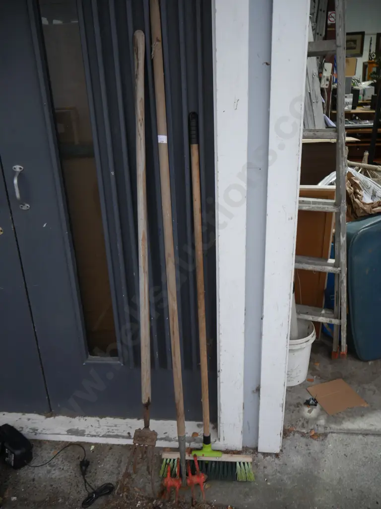 Garden tools Image 1++