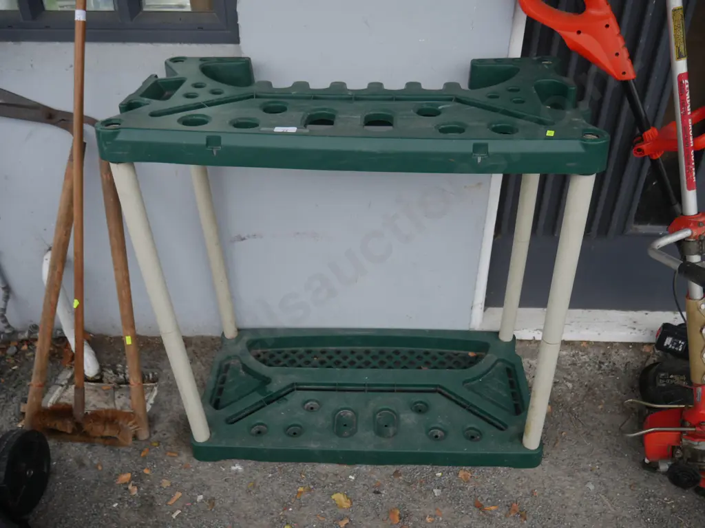 Garden tools rack Image 1++