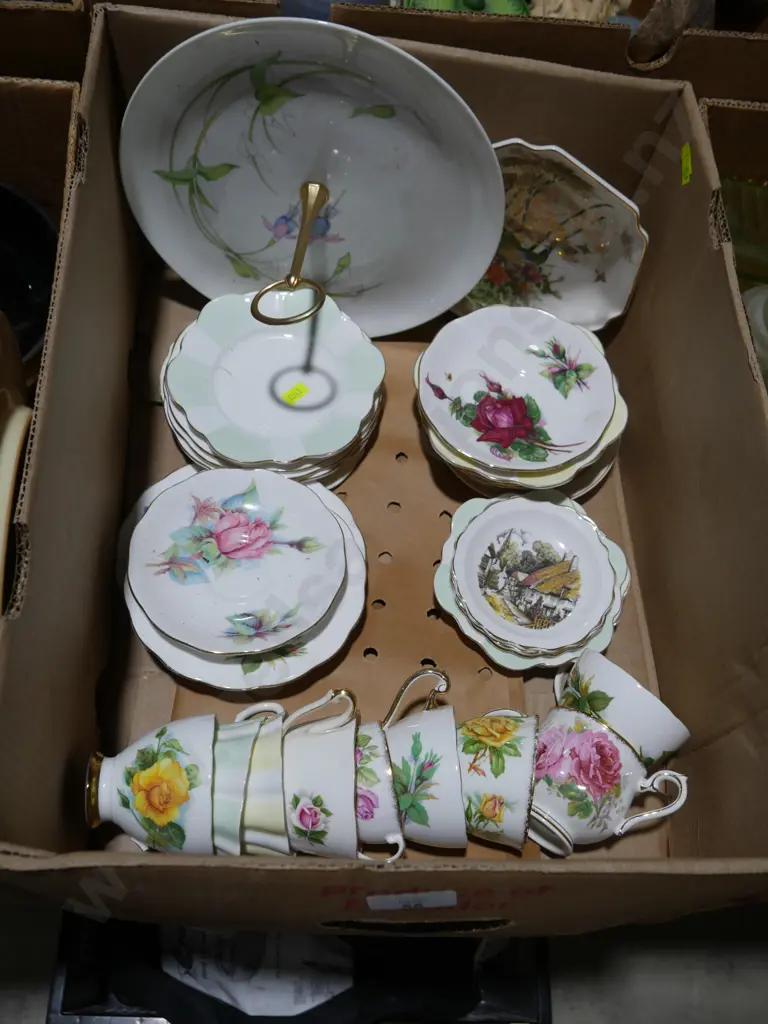 Cups, saucers etc Image 1++