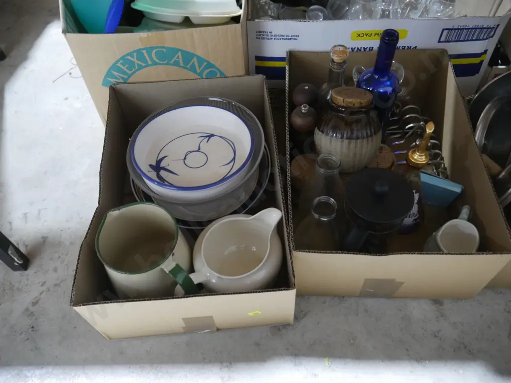 4 boxes of kitchenware Image 1++