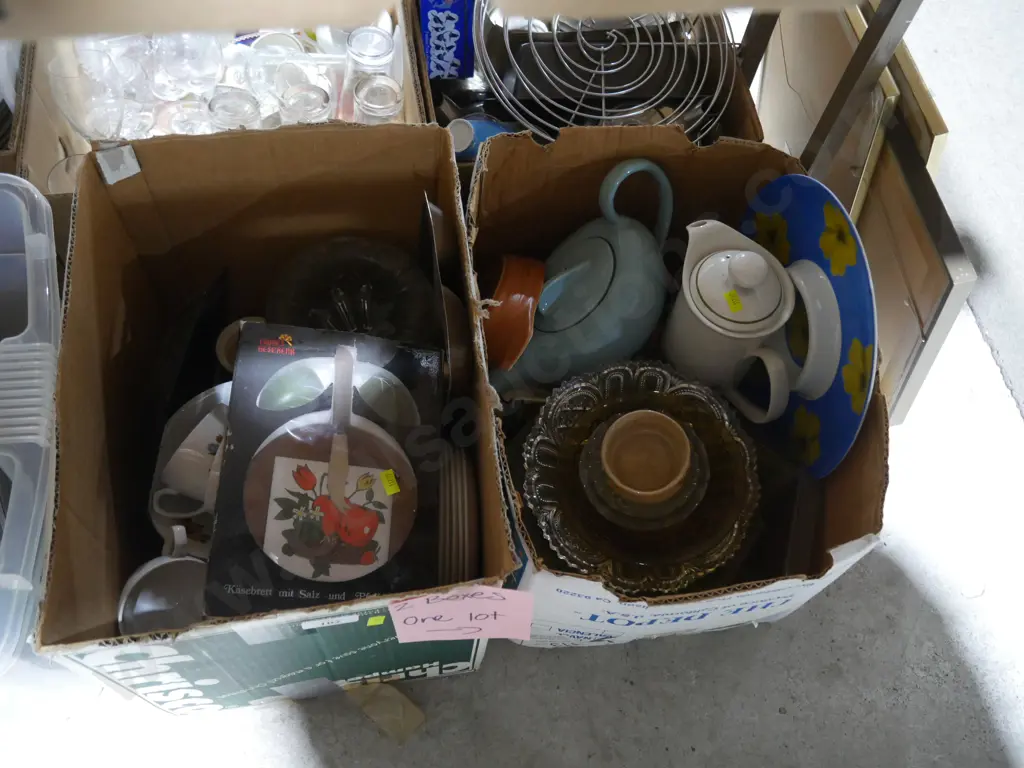 The two boxes of kitchenware Image 1++