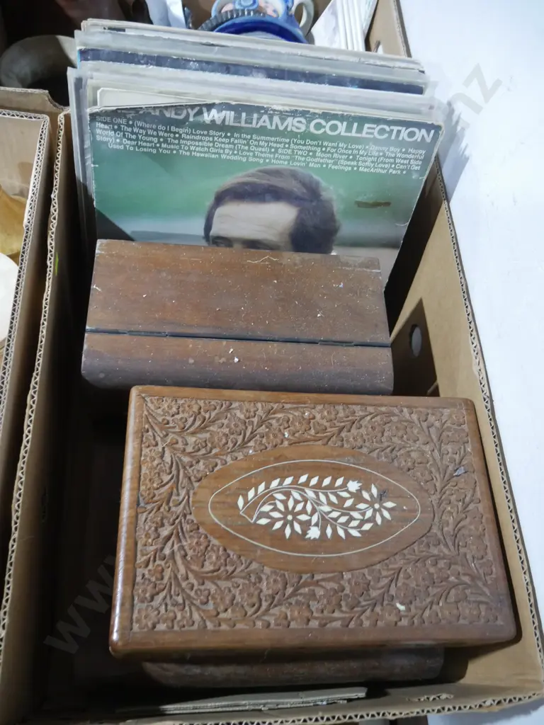 Wooden boxes, records Image 1++